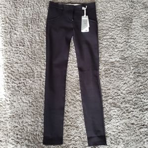 NWT XXS Freddy pants